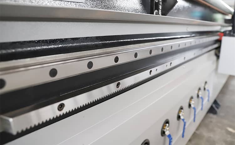 Contreplaqu&eacute; de coupe CNC